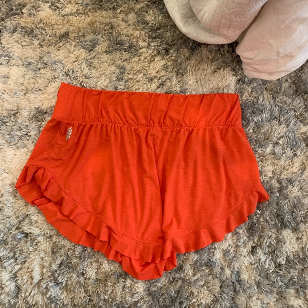 FREE PEOPLE RUNNING SHORT